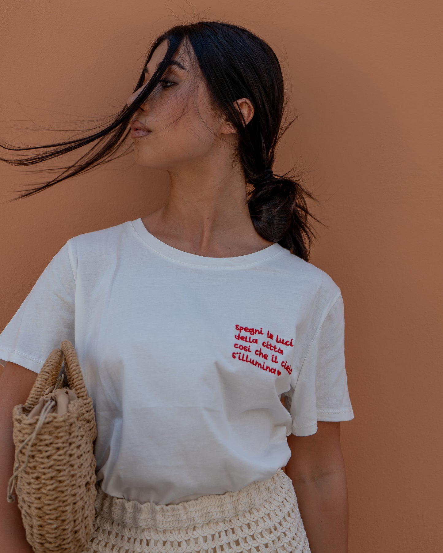 T-shirt Ricamata