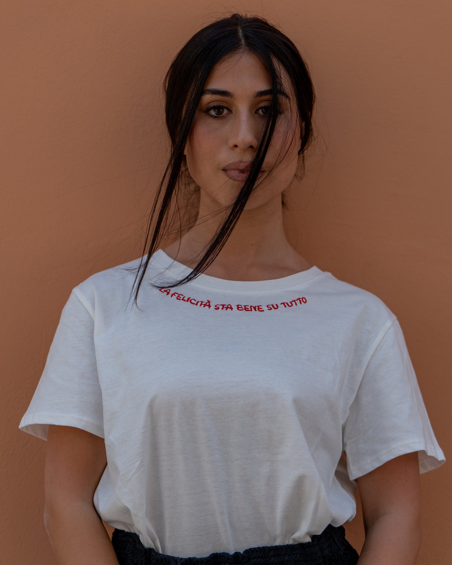 T-shirt Ricamata